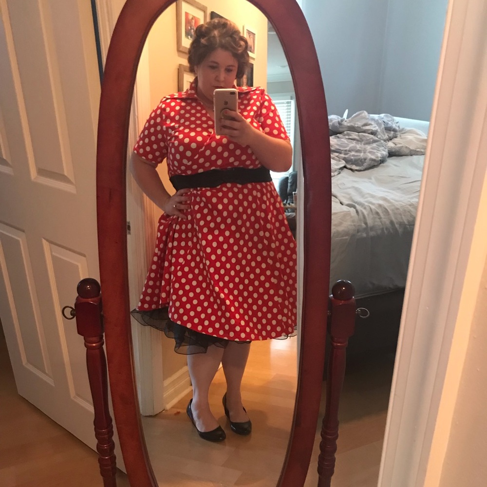Red polka dot dress Minnie Mouse size 20